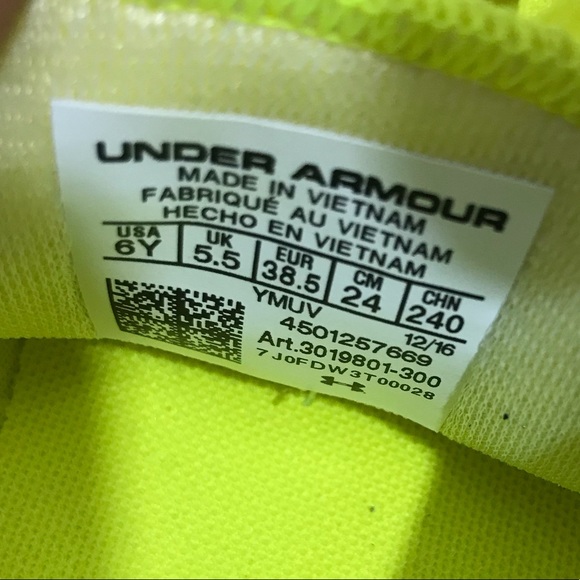Under Armour sneakers - Picture 6 of 7